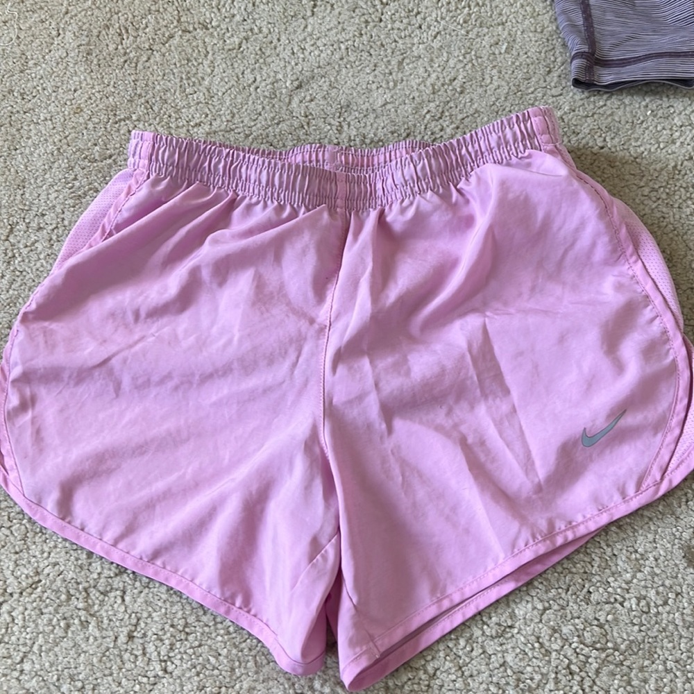 Nike girls shorts
